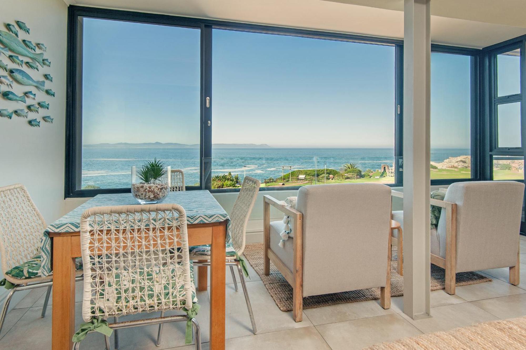 Walker Bay Luxury Seafront Apartment Hermanus Exteriör bild